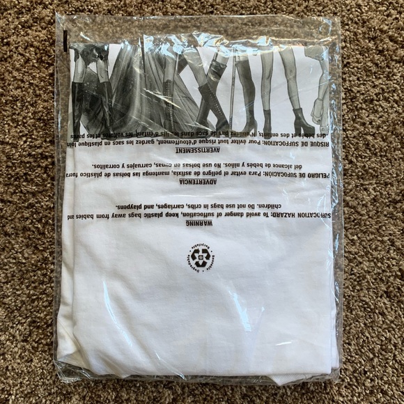 NEW Taylor Swift Eras Tee Folklore - Picture 3 of 7